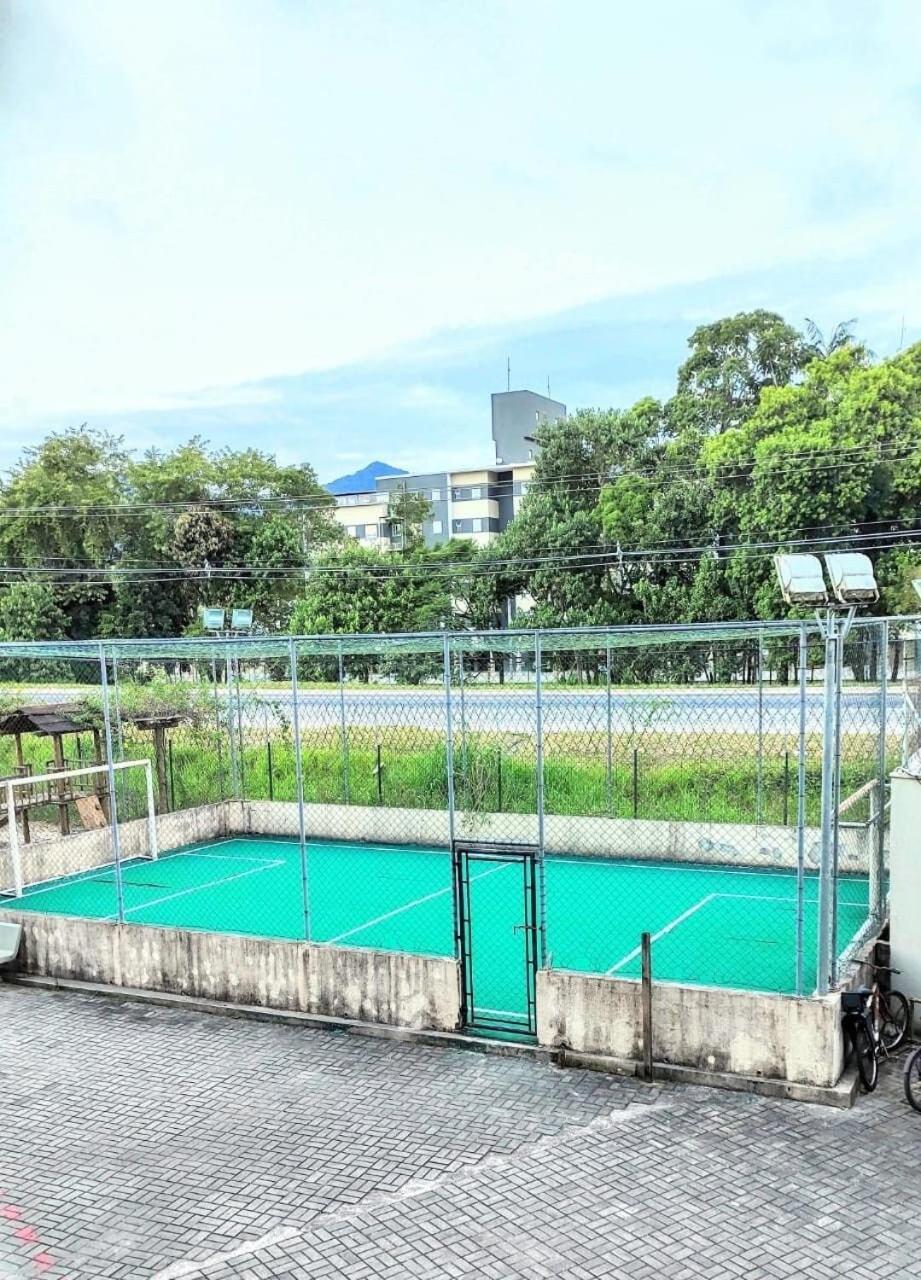 Apartamento Com Piscina Churrasqueira Em Ubatubaアパートメント エクステリア 写真